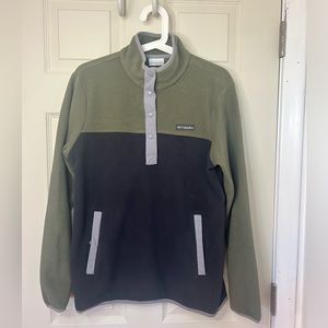 Columbia Half-Snap Fleece: Dark Grey & Sage